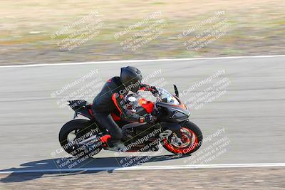 media/Feb-05-2023-Classic Track Day (Sun) [[c35aca4a42]]/Group 2/session 1 turn 9/